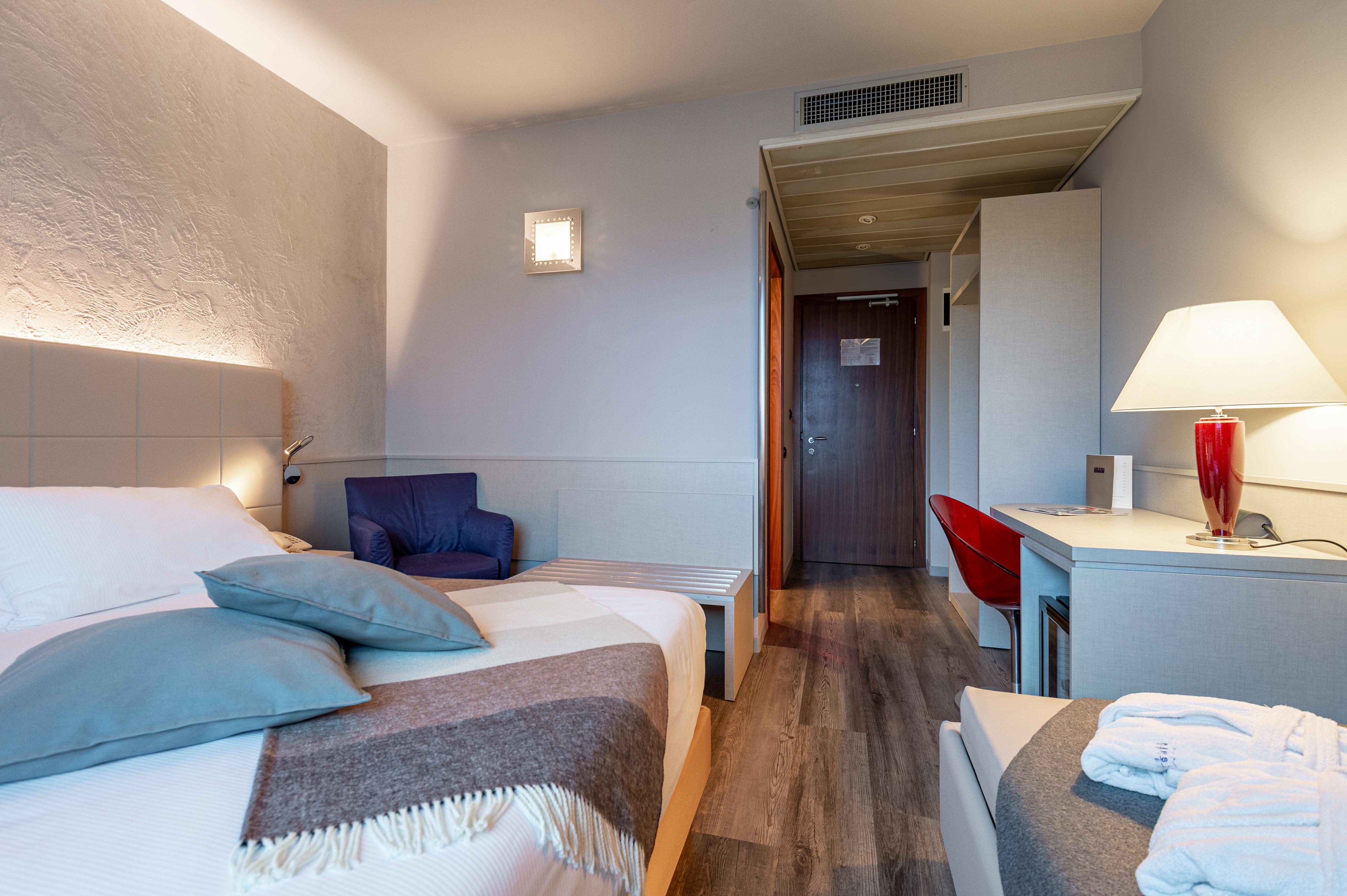 First Hotel Malpensa Case Nuove  Exterior photo
