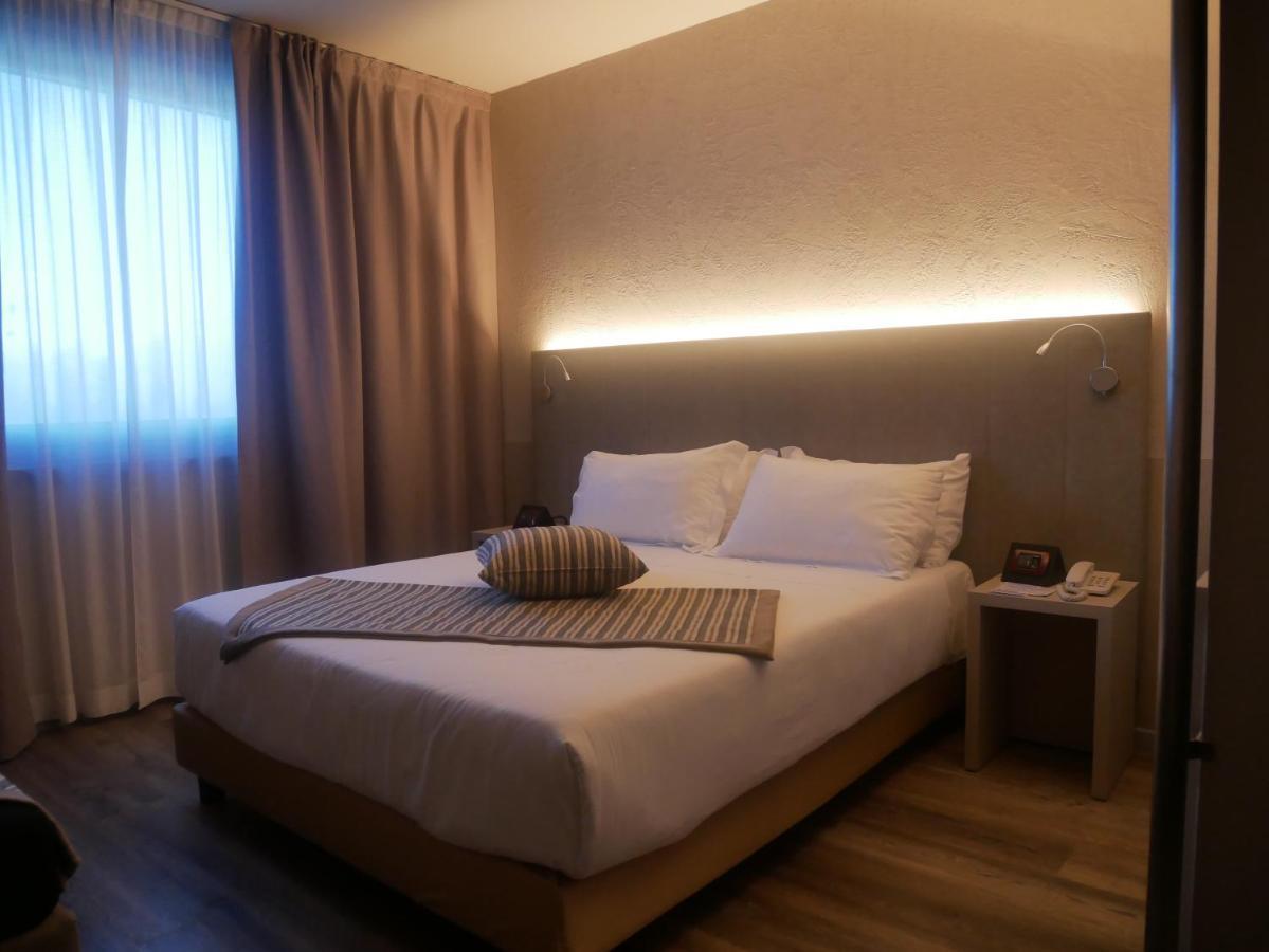 First Hotel Malpensa Case Nuove  Exterior photo